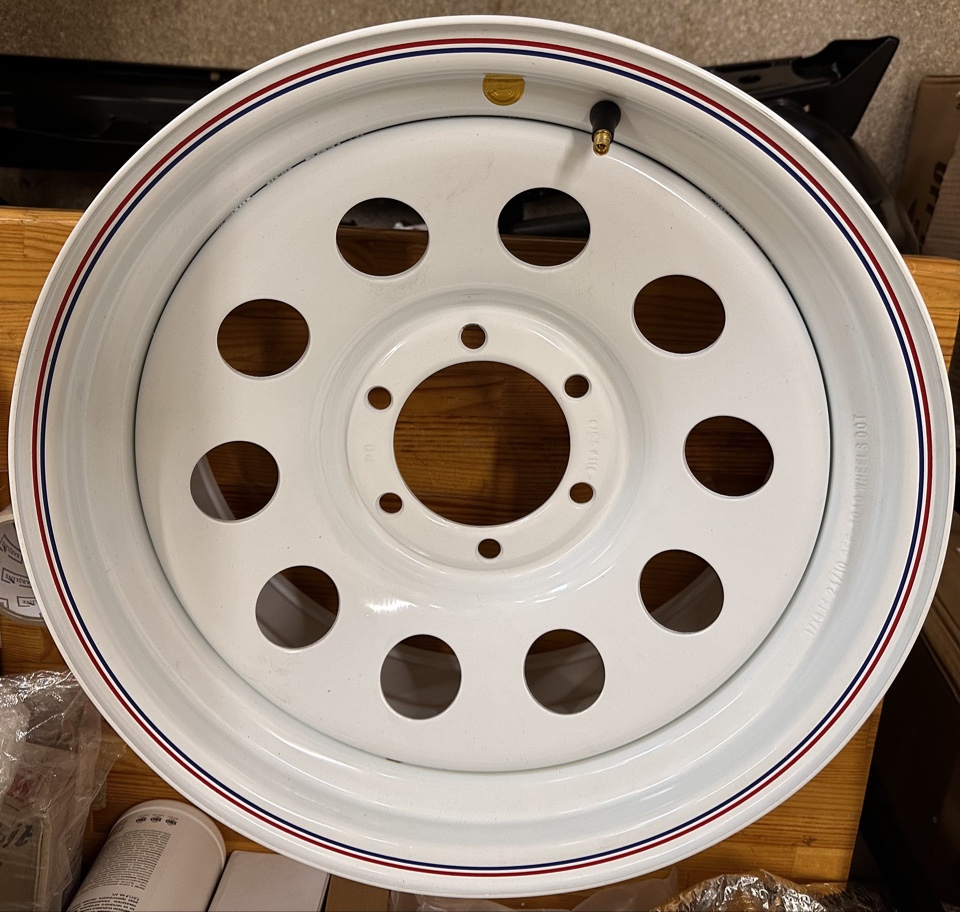OFF-ROAD Wheels Диск усиленный стальной белый 6x139,7 8xR17 d110 ET-0 (уценка)