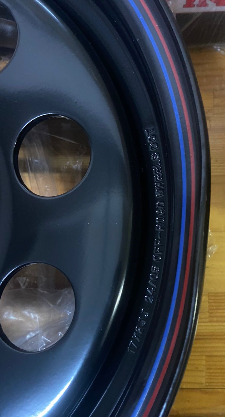 OFF-ROAD Wheels Диск усиленный Nissan Navara D40 3.0TD стальной черный 6x114,3 8xR17 d66 ET+25 (уценка)