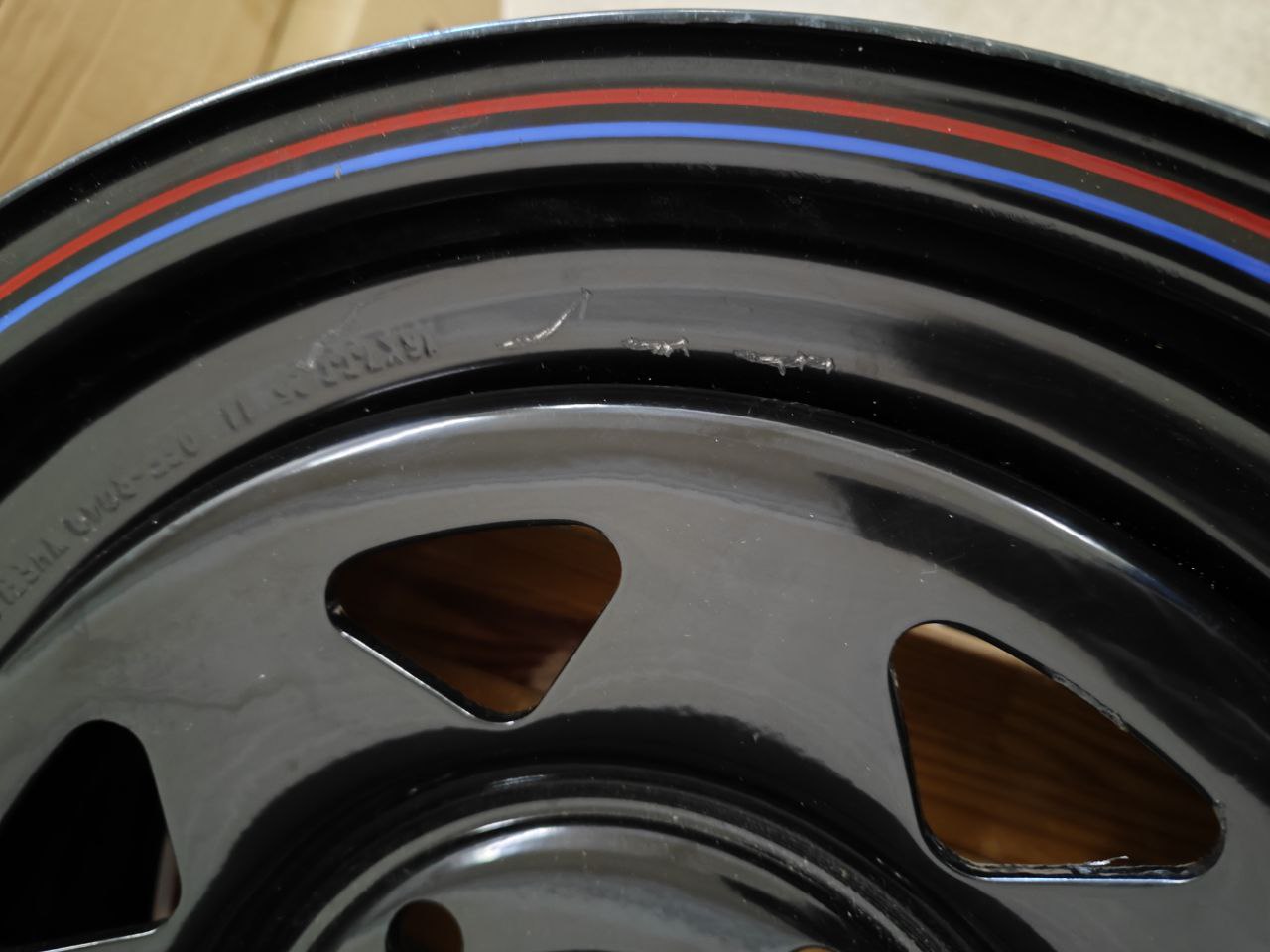 OFF-ROAD Wheels Диск усиленный ВАЗ НИВА стальной черный 5x139,7 7xR16 d98,5 ET+25 (треугольник мелкий) (уценка)